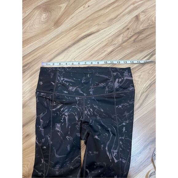 Athleta Velocity Stash Pocket Black Marbled 7/8 Legging sz XS - Picture 4 of 10